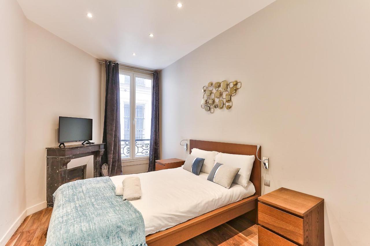 57-luxury Parisien Sebastopol 1 * Parigi